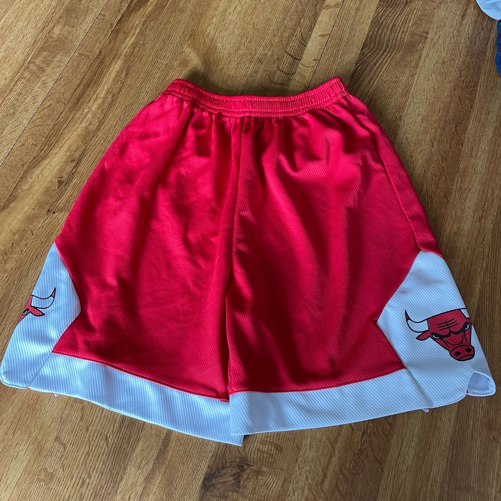 Chicago bulls shorts